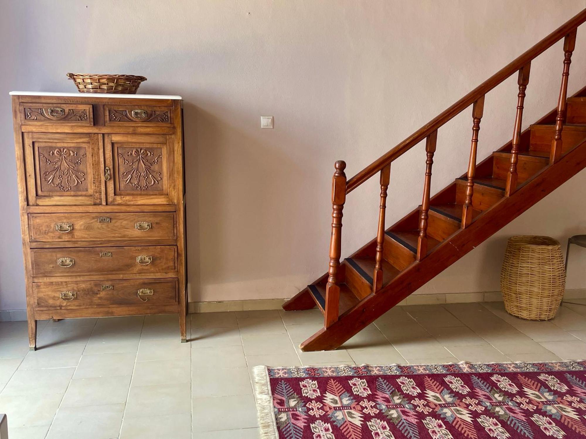 Hiona-seafront Apartment Chalki Town